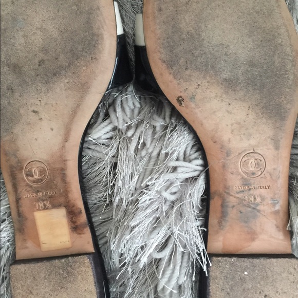 CHANEL CC LOGO FLAT SANDALS SLIDES - Picture 5 of 5